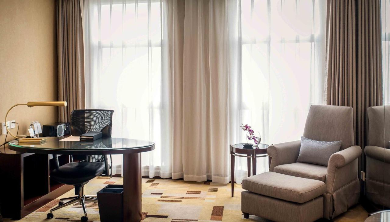 Sheraton Guiyang Hotel Екстер'єр фото