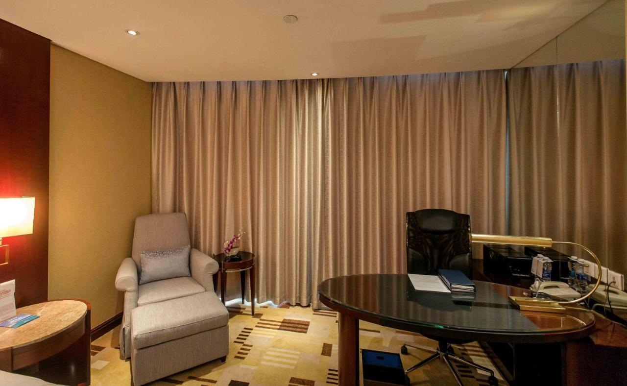 Sheraton Guiyang Hotel Екстер'єр фото