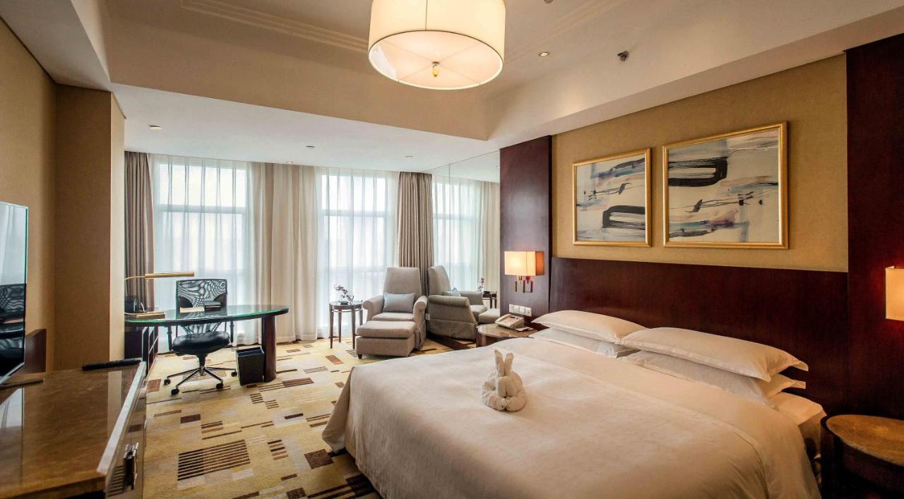Sheraton Guiyang Hotel Екстер'єр фото