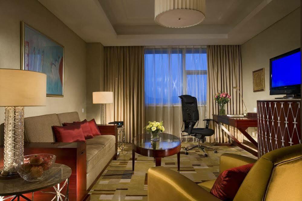 Sheraton Guiyang Hotel Екстер'єр фото